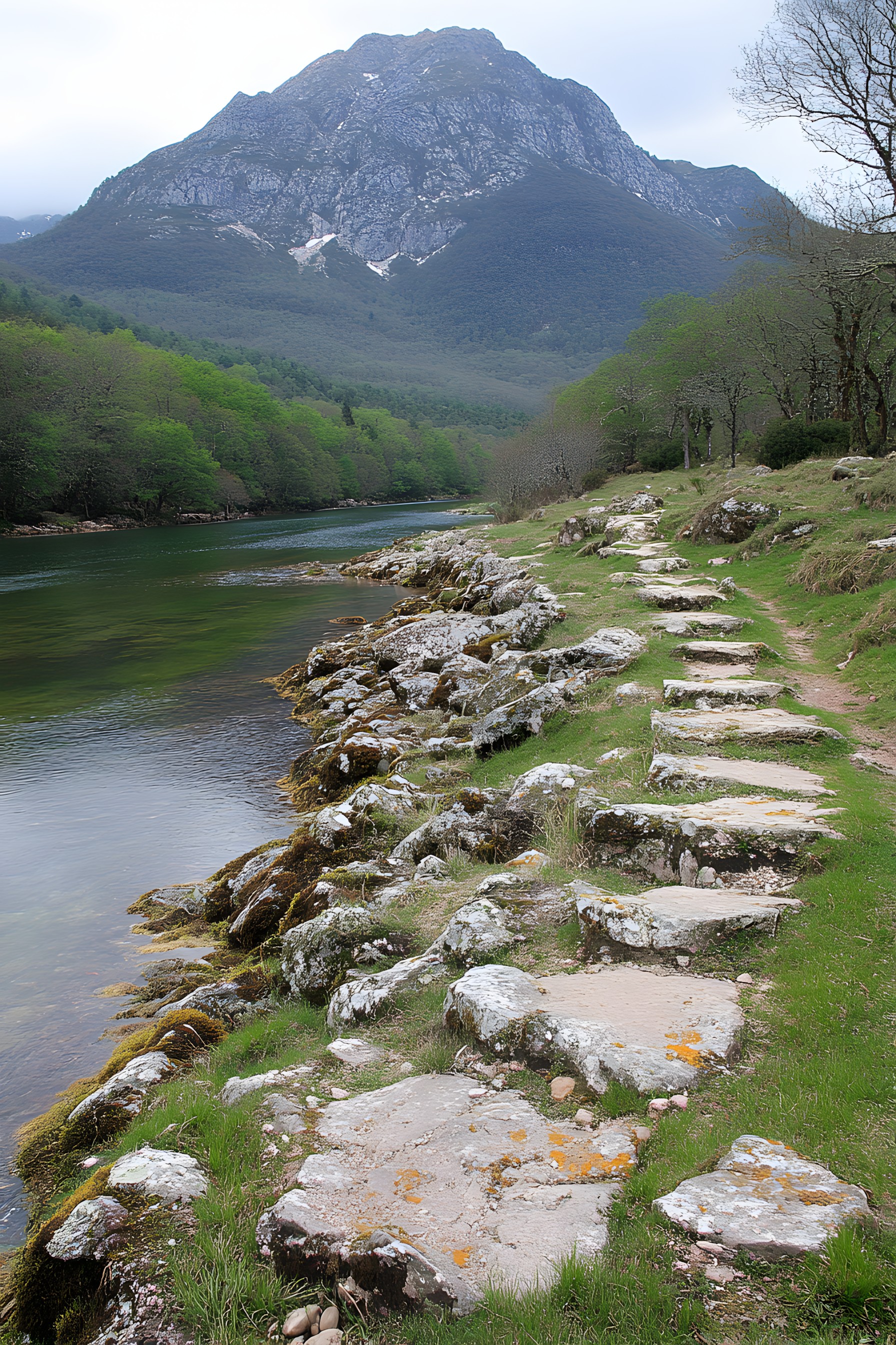 Water, Body of water, Mountainous landforms, Nature, Mountain, Watercourse, Natural landscape, Landscape, Highland, Bank, Hill, Wilderness, River, Fluvial landforms of streams, Mountain river, Lake, Tarn, Mountain range, Valley, Riparian zone