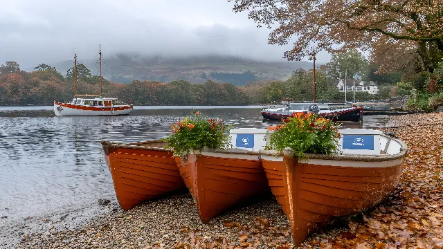 Boat, Water, Body of water, Watercraft, Boats and boating--Equipment and supplies, Waterway, Lake, Bank, Coastal and oceanic landforms, Channel, Ship, Reflection, Loch, Coast, Shore, Naval architecture, Skiff, Lake District, Sound, Boating