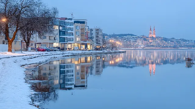 Water, City, Reflection, Lake, Channel, Winter, Apartment, Freezing, Reservoir, Evening, Skyline, Resort town