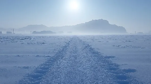 Winter, atmospheric phenomenon, Horizon, Snow, Freezing, Glacial landform, geological phenomenon, Morning, Fog, Ice, Arctic, Mist, Ice cap, Evening, Haze, Glacier, Tundra