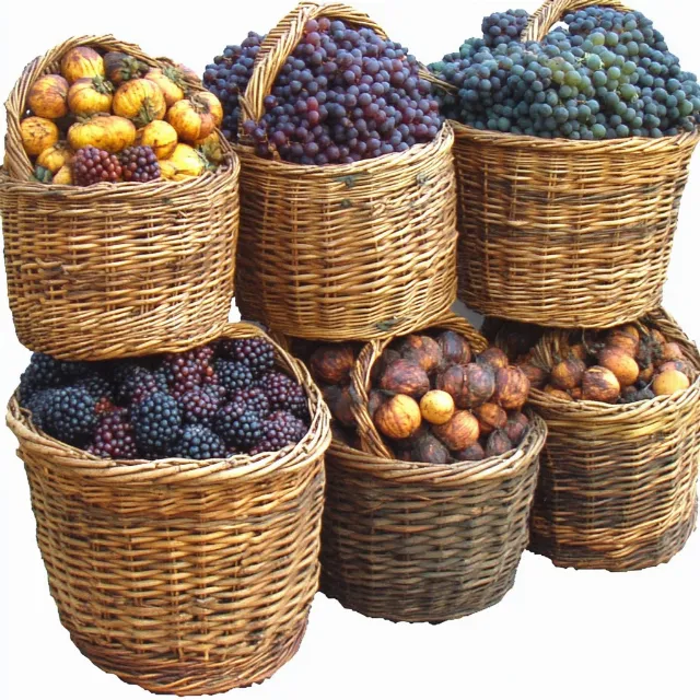 Food, Produce, Basket, Fruit, Wicker, Natural foods, Ingredient, Storage Basket, Food group, Berry, Superfood, Seedless fruit, Grape, Grapevines, Still life photography, Grapes, Picnic basket